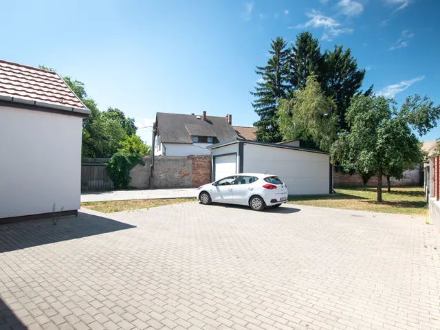 Kiadó kereskedelmi és ipari ingatlan Miskolc, Belváros, Bocskai 40 nm