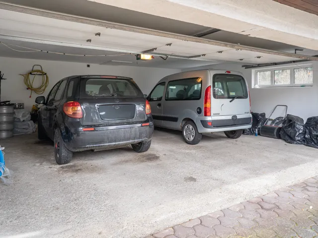 Kiadó garázs Miskolc, Belváros, Huszár 10 nm