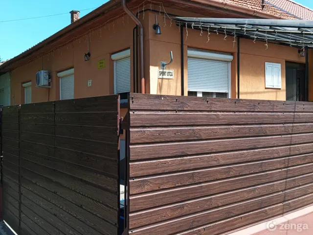 Eladó ház Gyöngyös, Nyolcvanas lakótelep 92 nm