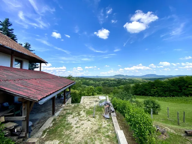 Eladó üdülő és hétvégi ház Lesencefalu 90 nm