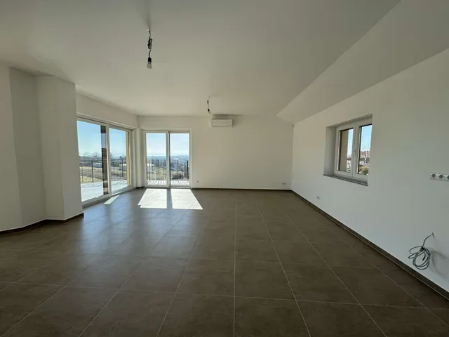 Eladó ház Cserszegtomaj 235 nm