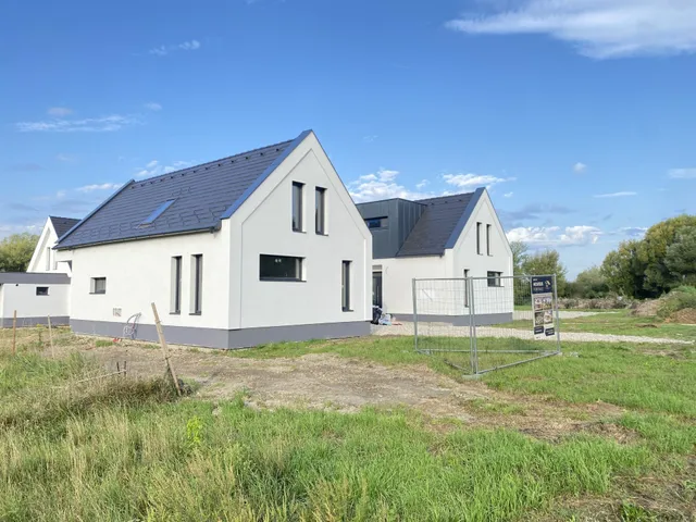 Eladó ház Vonyarcvashegy 128 nm