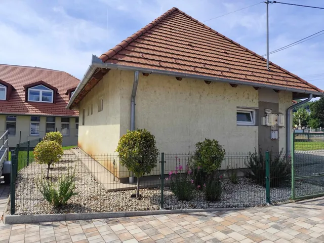 Eladó ház Vonyarcvashegy 71 nm