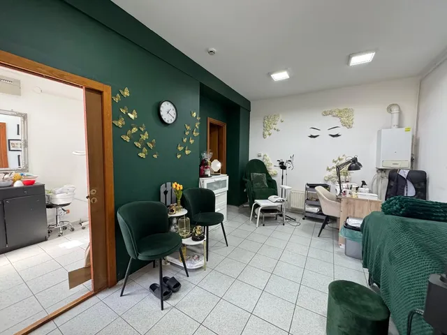 Eladó kereskedelmi és ipari ingatlan Hévíz 23 nm