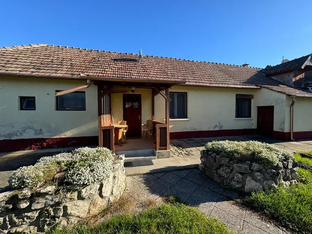 Eladó ház Zalaszentgrót 140 nm