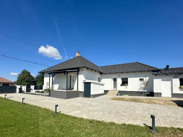 Eladó ház Cserszegtomaj 95 nm