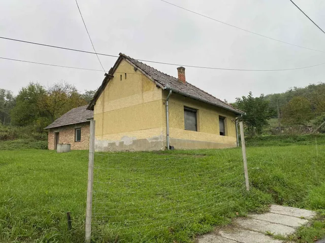 Eladó ház Gyűrűs 85 nm