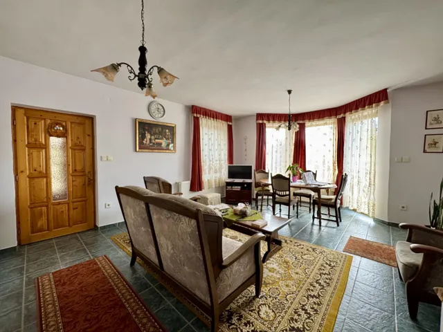 Eladó ház Keszthely 180 nm