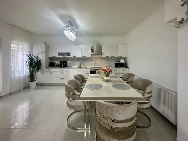 Eladó ház Hévíz 160 nm