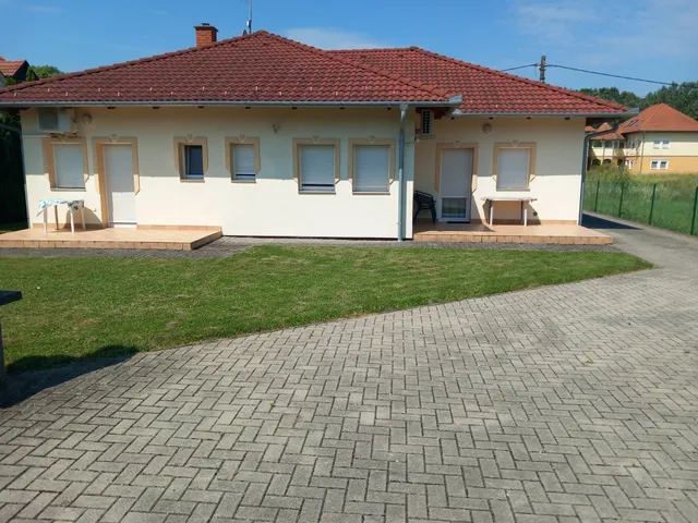Eladó ház Kehidakustány 142 nm