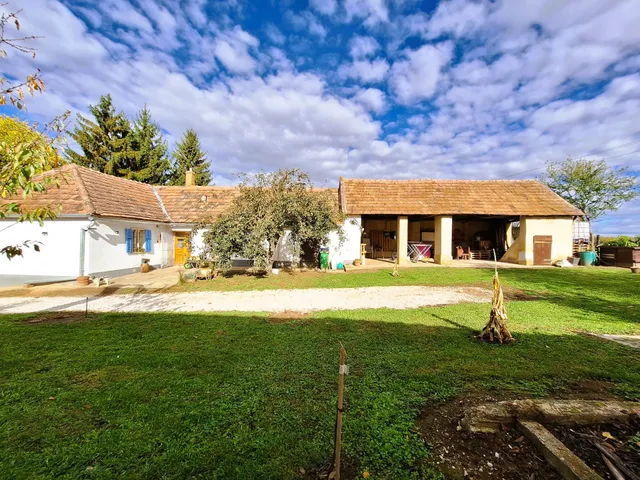 Eladó ház Batyk 49 nm