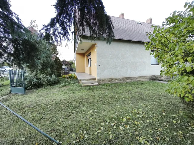 Eladó ház Nemesvita 80 nm