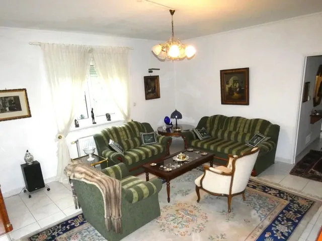 Eladó ház Nemesgulács 260 nm