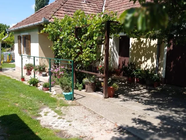 Eladó ház Kehidakustány 80 nm