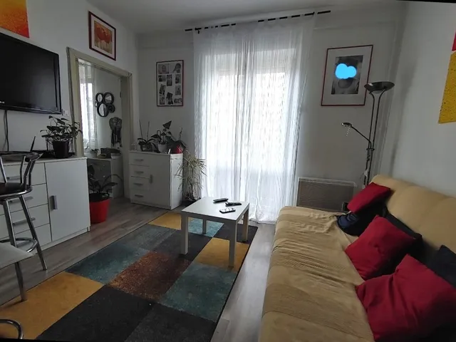 Eladó lakás Zirc 35 nm