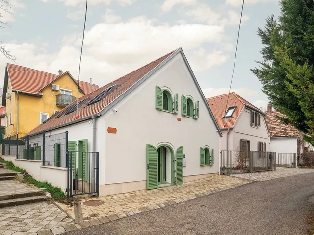 Eladó ház Budaörs 168 nm