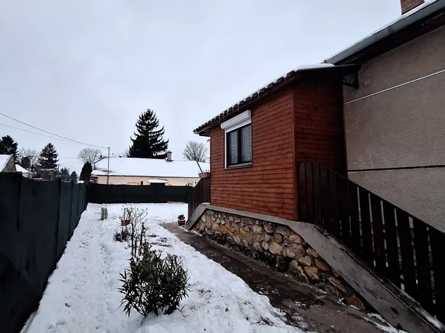 Eladó ház Devecser 77 nm