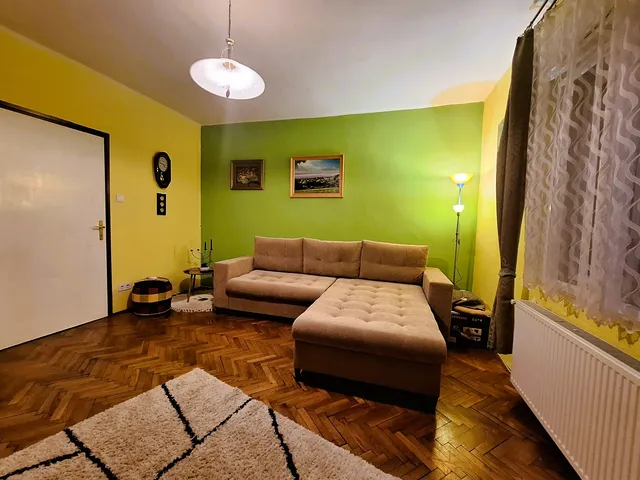 Eladó ház Devecser 77 nm