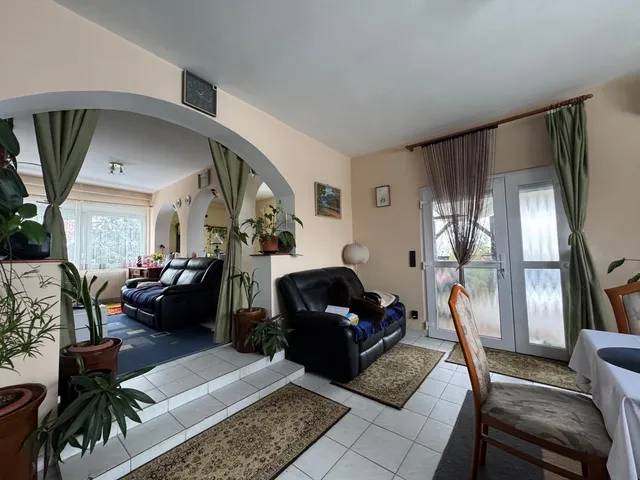 Eladó ház Sármellék 184 nm