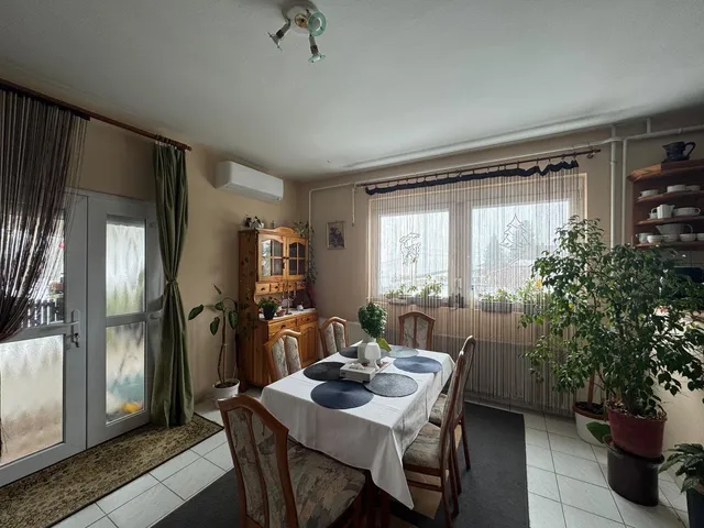 Eladó ház Sármellék 184 nm