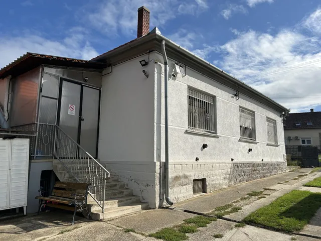 Eladó ház Batyk 110 nm