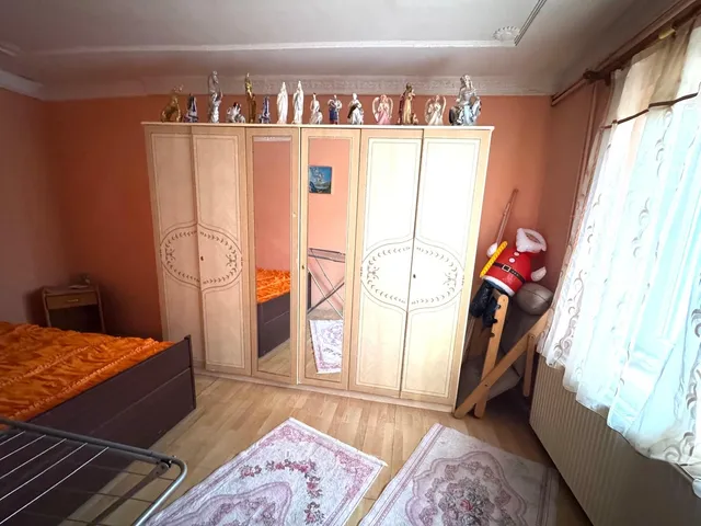 Eladó ház Pakod 120 nm