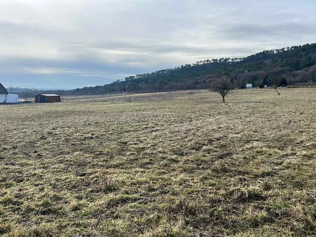 Eladó telek Balatongyörök 2000 nm