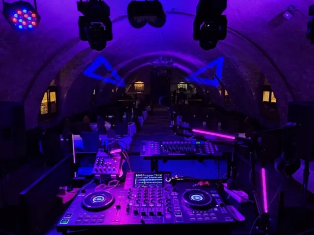 Eladó kereskedelmi és ipari ingatlan Cserszegtomaj, Palotai utca 10. 850 nm