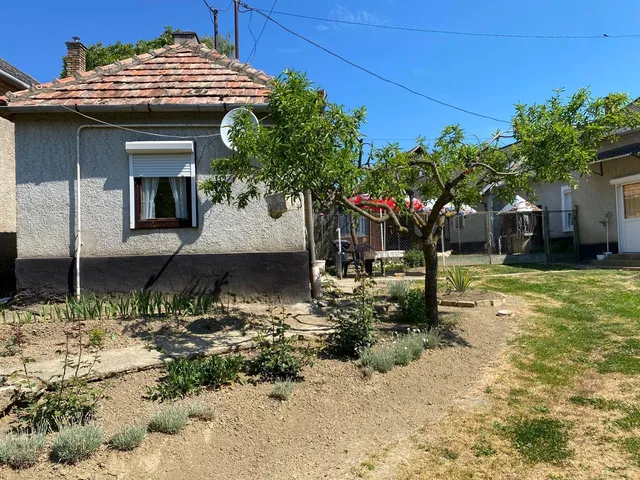 Eladó ház Kallósd 80 nm