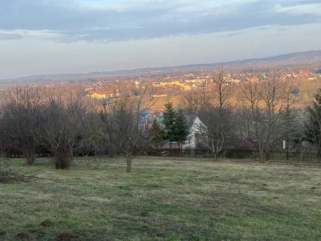 Eladó telek Zalaszentgrót, víztározó 2800 nm