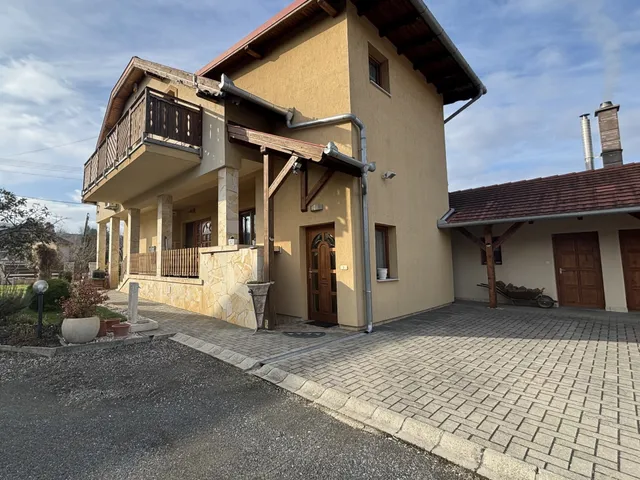 Eladó ház Zalacsány 181 nm