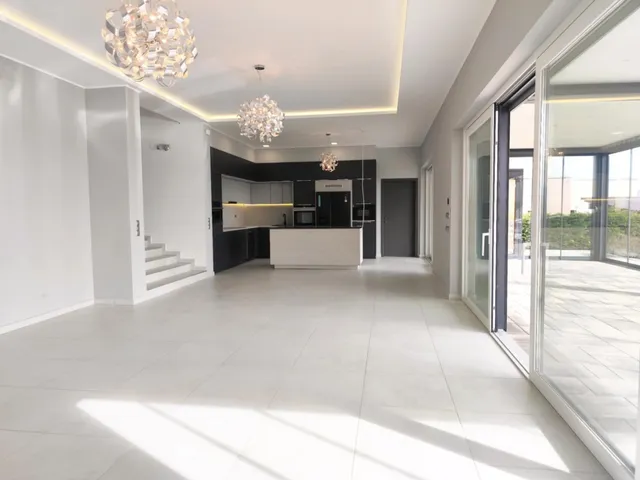 Eladó ház Cserszegtomaj 300 nm