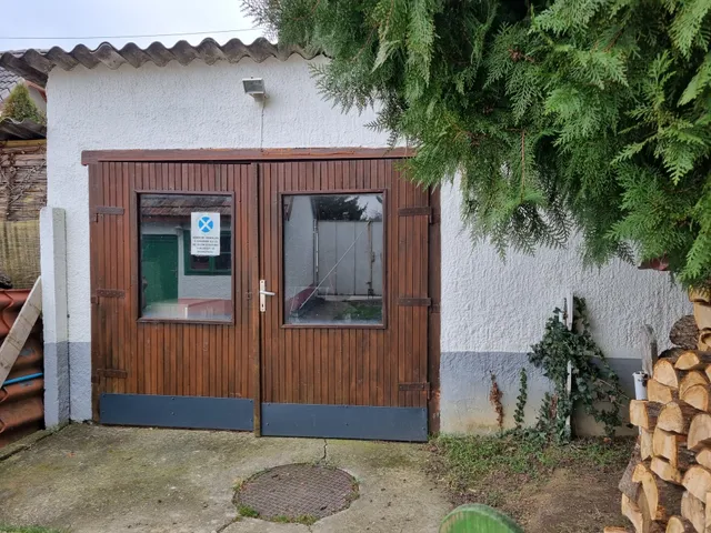 Eladó garázs Hévíz 20 nm