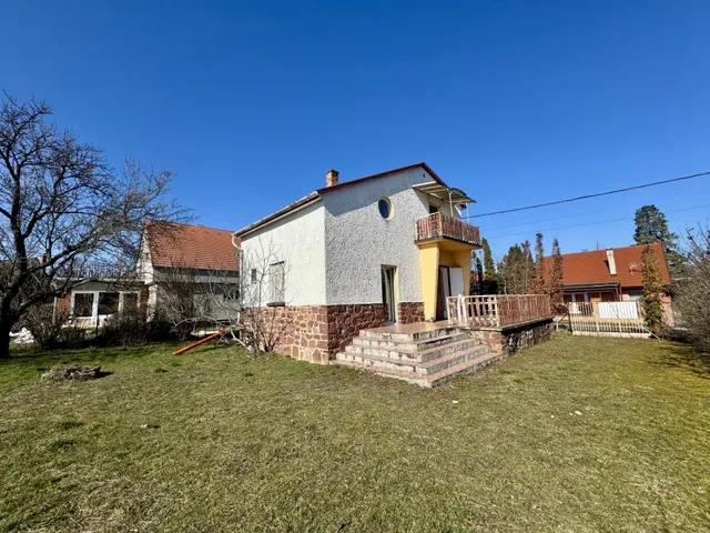 Eladó üdülő és hétvégi ház Balatongyörök 71 nm