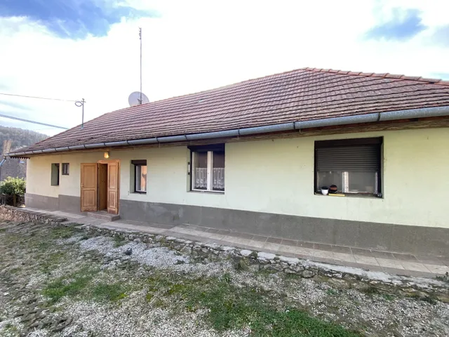 Eladó ház Zalaszentgrót 87 nm