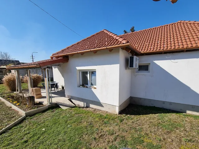 Eladó ház Pókaszepetk 62 nm