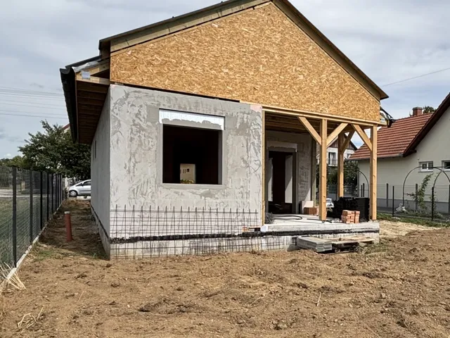Eladó ház Balatonkeresztúr 110 nm