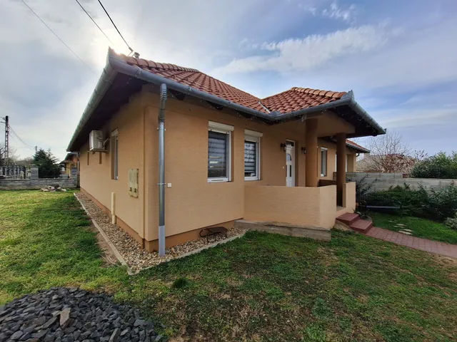 Eladó ház Csabrendek 98 nm