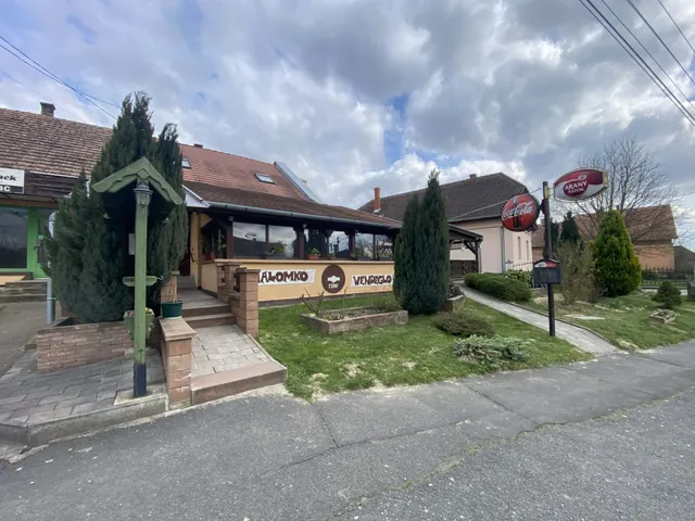 Eladó kereskedelmi és ipari ingatlan Kehidakustány 160 nm