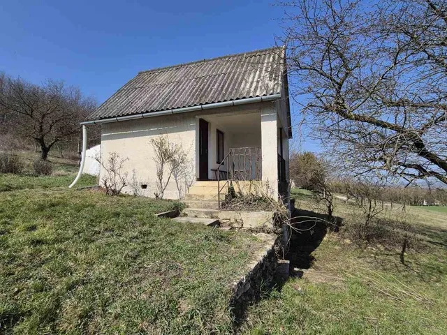 Eladó ház Bókaháza 30 nm