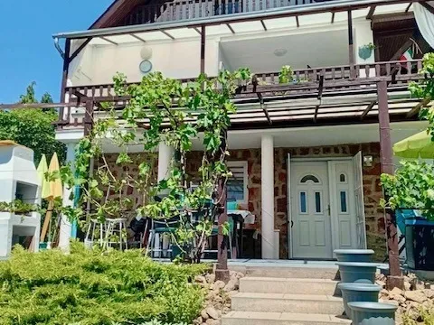 Eladó üdülő és hétvégi ház Nemesgulács 104 nm