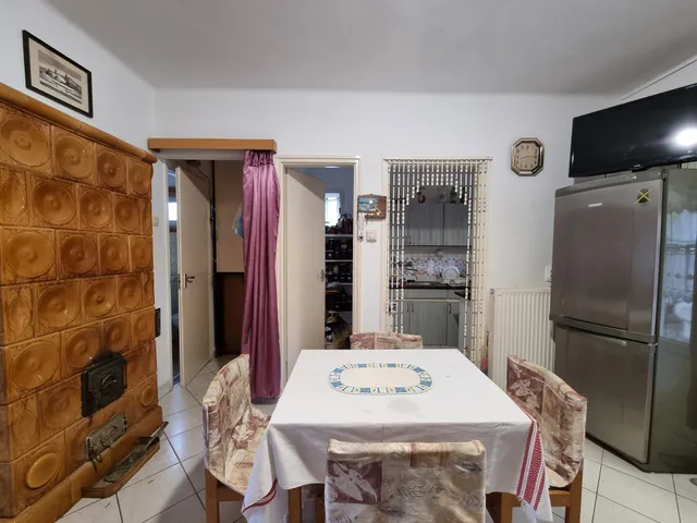Eladó nyaraló Vonyarcvashegy 74 nm