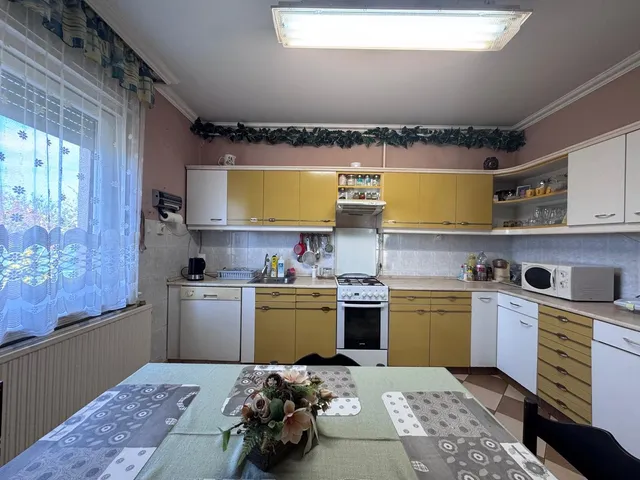 Eladó ház Zalaszentgrót 87 nm