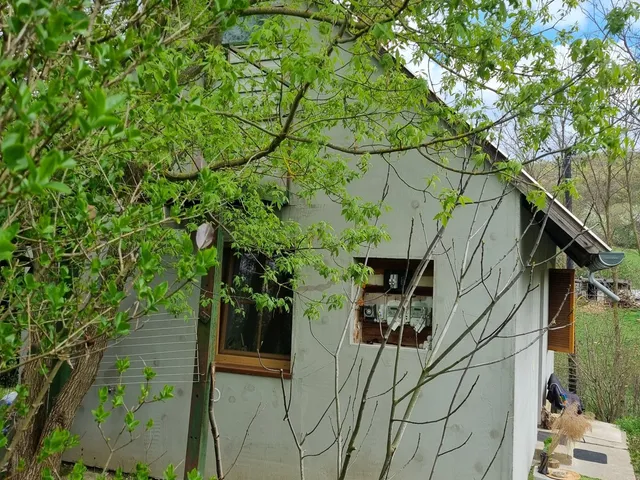 Eladó üdülő és hétvégi ház Rezi 32 nm