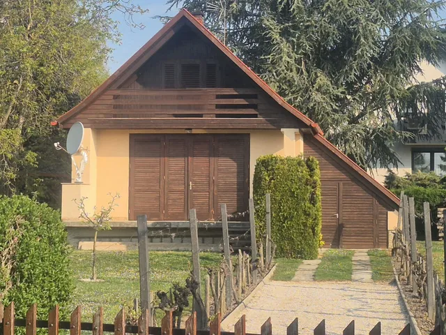 Eladó üdülő és hétvégi ház Ábrahámhegy 60 nm