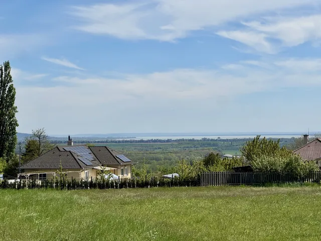 Eladó telek Alsópáhok 1209 nm