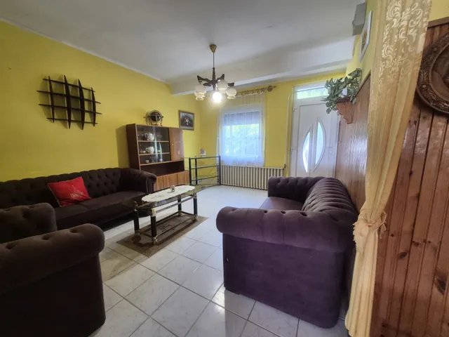 Eladó ház Balatonszepezd 182 nm