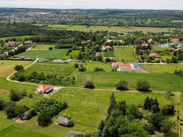 Eladó telek Cserszegtomaj 1547 nm