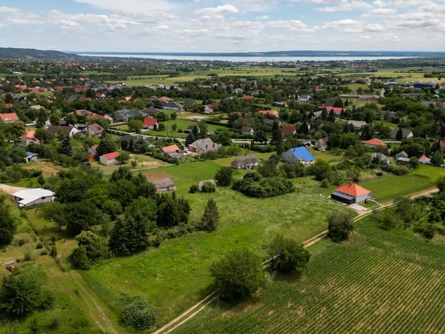 Eladó telek Cserszegtomaj 1547 nm