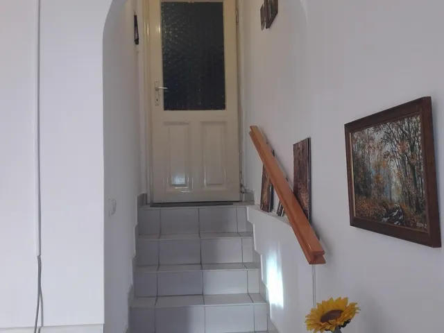 Eladó kereskedelmi és ipari ingatlan Keszthely 48 nm
